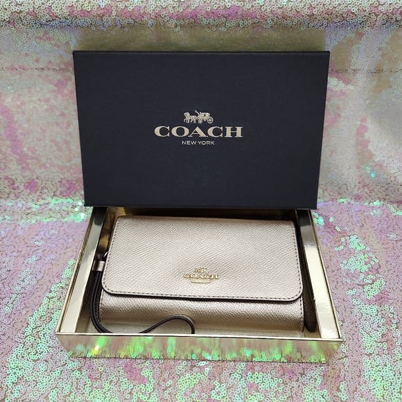 Coach Gold Pebble Leather Wristlet - Picture 11 of 11
